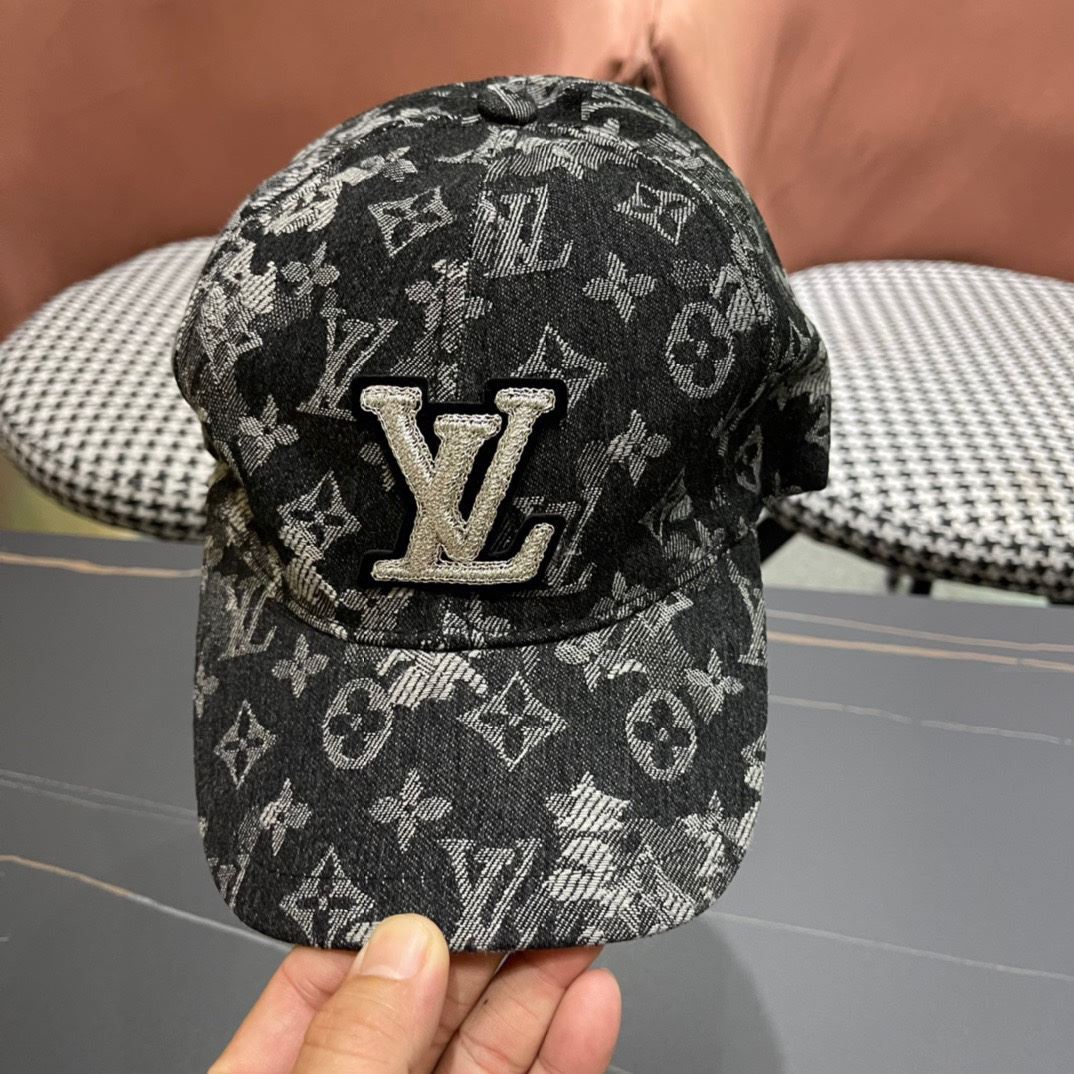 Louis Vuitton Caps